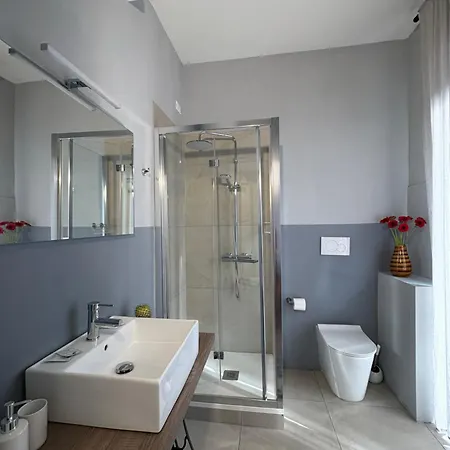 Delle Rose - Le Arche 3*