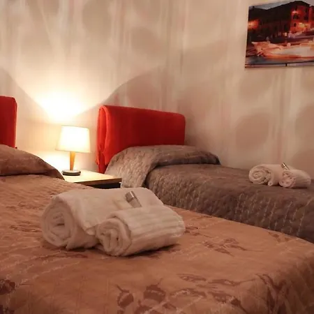 بيت ضيافة Delle Rose 3*